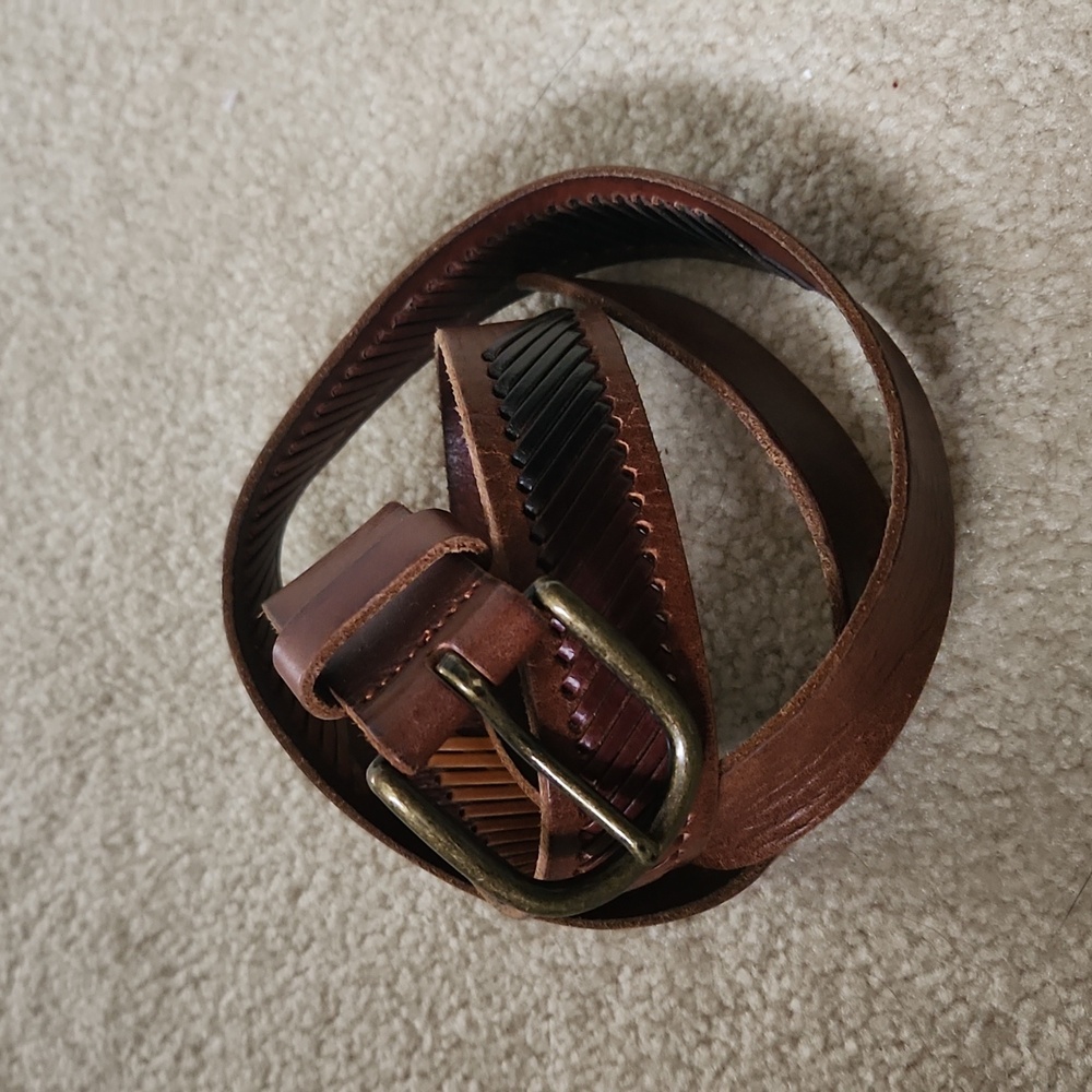 American Eagle Leather Belt with Ombre Detail Size M/L